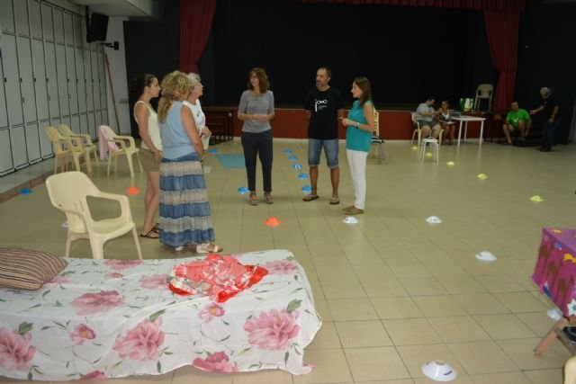 El Grupo de Teatro de San Javier clausurará el Festival con una comedia sobre la mujer y las relaciones de pareja