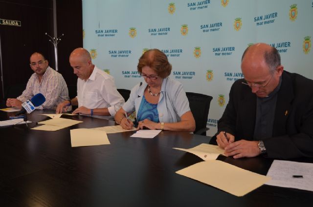 El Ayuntamiento seguirá colaborando con el Museo Parroquial y Abomar