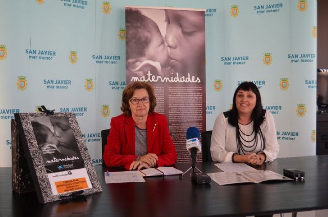 La exposición 'Maternidades' de Bru Rovira servirá para reflexionar sobre otras realidades a través del vínculo universal madre-hijo