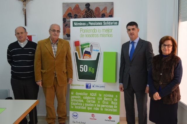 La concejala de Servicios Sociales apoya nuevas donaciones a Cáritas