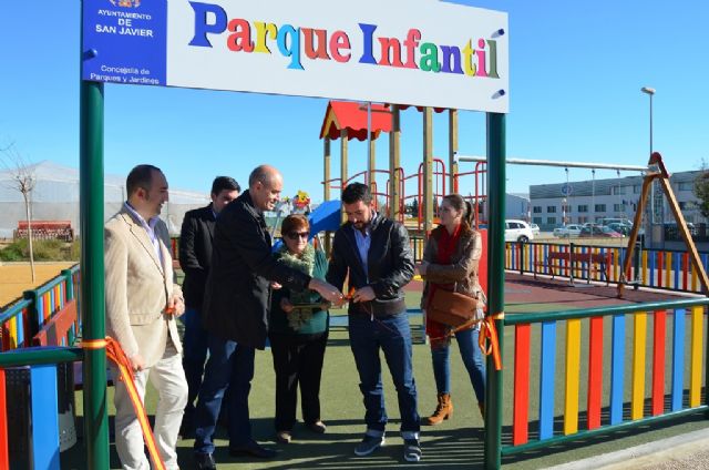San Cayetano estrena parque infantil