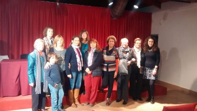 Los alumnos del taller de pintura de Santiago de la Ribera exponen en el Museo Municipal