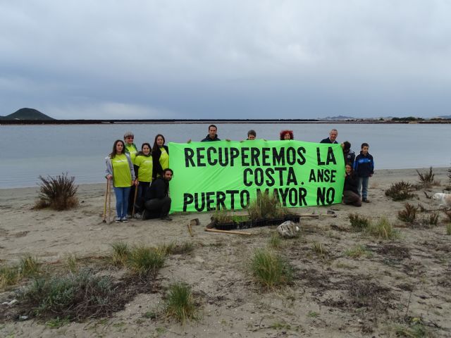 ANSE y Greenpeace piden la restauración de Puerto Mayor (La Manga)