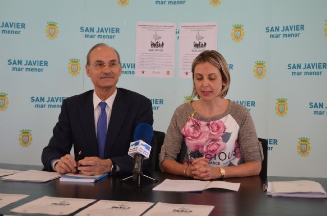 San Javier acoge un ciclo de conferencias del Consejo Escolar regional sobre la implicación de los padres en la educación escolar