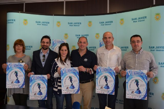 Santiago de la Ribera acoge su Feria Outlet más grande durante el puente de Semana Santa junto al mar