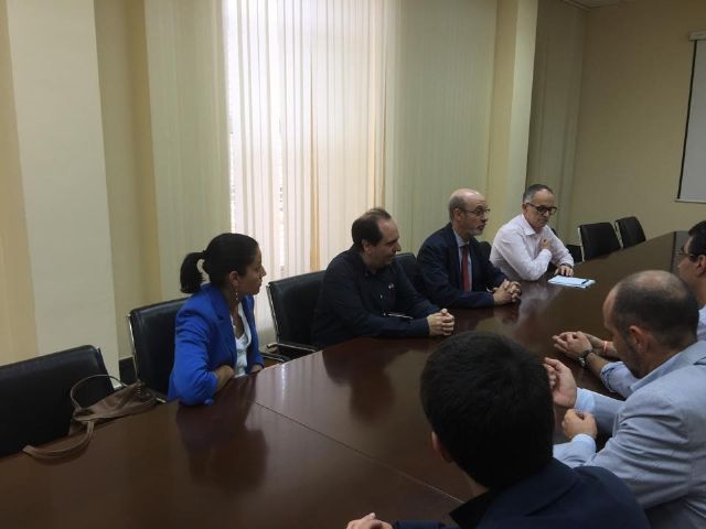 Ciudadanos (C´s) se reúne en el campus universitario de Cartagena con la Universidad Politécnica