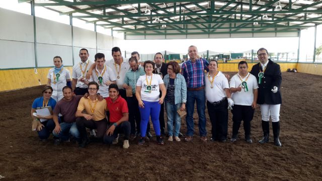 Clausura curso equitación Aidemat
