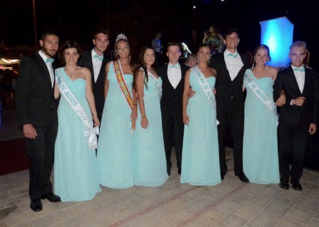 María Nieto y Sofía Muñoz elegidas  reinas juvenil e infantil de las fiestas de Santiago de la Ribera