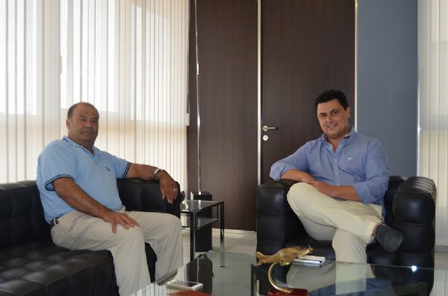 El alcalde se reúne con el nuevo presidente de Cruz Roja Mar Menor Norte, José Cortés Carmona