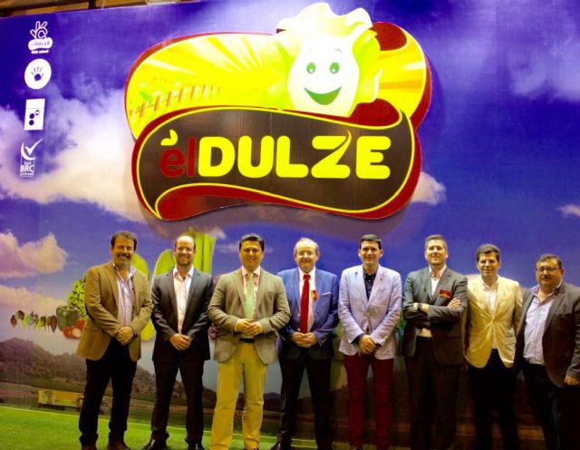 El Alcalde acude a la feria Fruit Attraction para apoyar la amplia  presencia local en la feria internacional de frutas y hortalizas que se celebra en Madrid