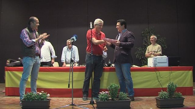 Criadores de la comarca copan el palmarés del concurso ornitológico Villa de San Javier