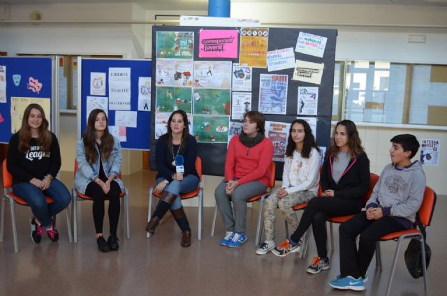 Renovación en los corresponsales juveniles locales