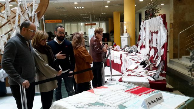 El bolillo inundó San Javier con motivo del XII Encuentro Nacional de Encajeras de Bolillo
