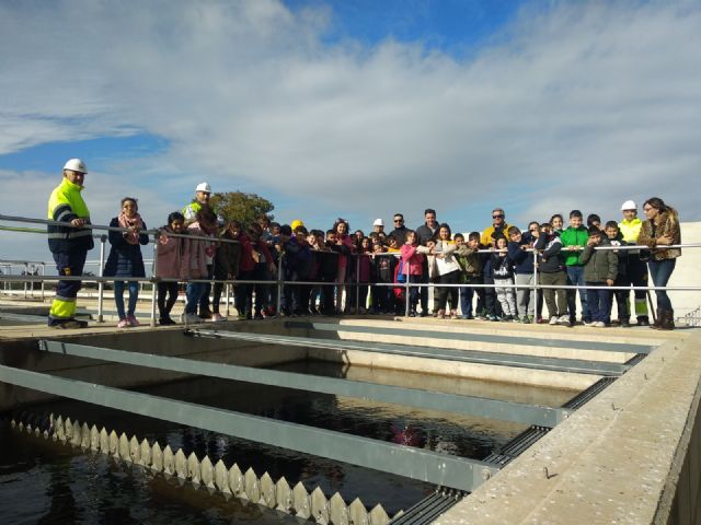 Alumnos del CEIP “Fulgencio Ruiz” visitan la estación depuradora de San Javier