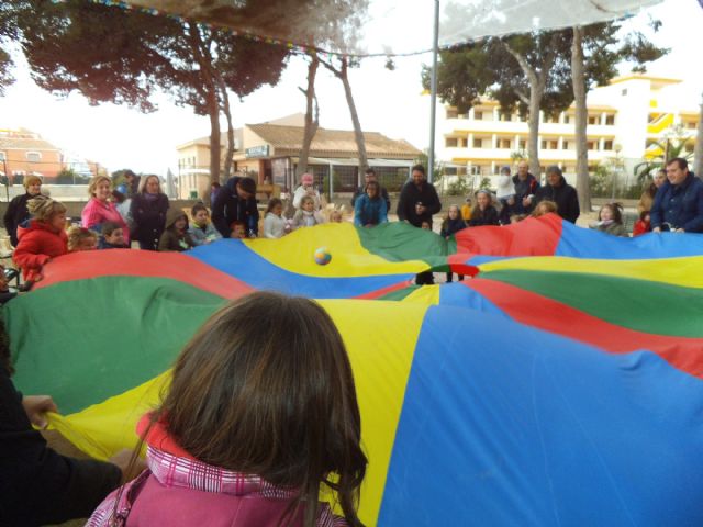 Roda inauguró los juegos en familia que organiza la  Escuela Municipal de Familia de San Javier