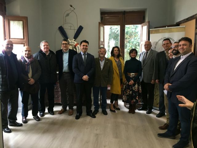 El Círculo de Estudios Históricos de San Javier se estrena con la creación de un archivo de documentos sonoros