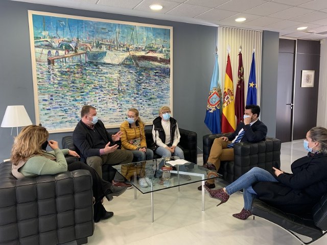 El Ayuntamiento de San Javier abre dos puntos de recogida humanitaria para Ucrania