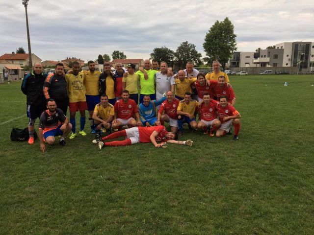 Los veteranos de S.D. Pachanga San Javier ganan el 35 Torneo Jean Boronad en Francia