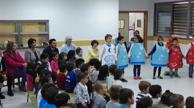 La pintura invade el CEIP El Mirador en su Semana Cultural
