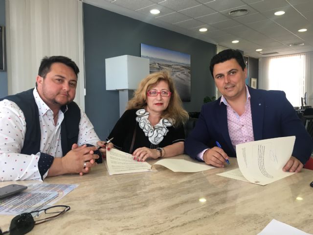 El Ayuntamiento renueva convenio con la asociación benéfica 'El niñito Jesús'