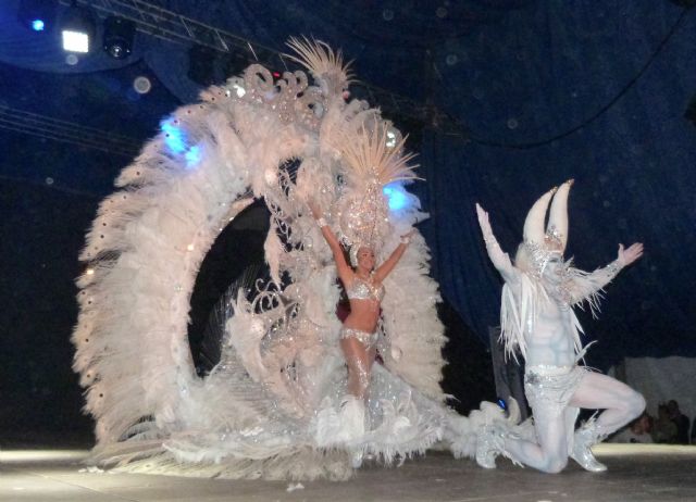 María Reyes Galeras, de 'Los que faltaban' fue elegida Reina del Carnaval de Santiago de la Ribera 2016