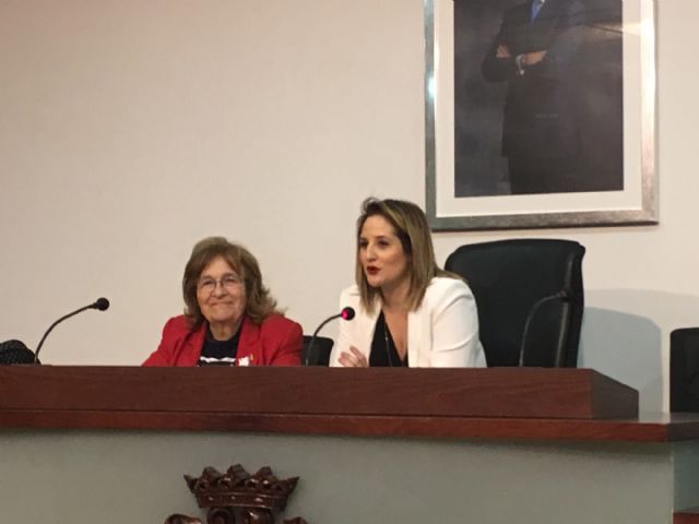 Remedios Maurandi recuerda en San Javier que 'con la igualdad ganamos todos'