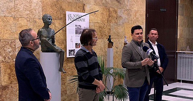 El Ayuntamiento rinde tributo a los pescadores del municipio con una escultura que se colocará frente al Mar Menor