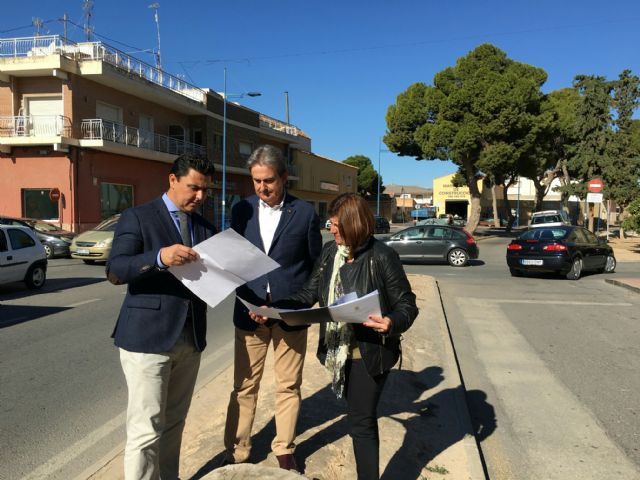 La carretera del cementerio será remodelada antes de su cesión al Ayuntamiento por del Gobierno regional