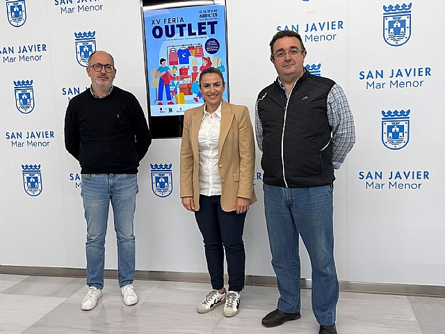 La Feria Outlet de Santiago de la Ribera celebra su XV edición con descuentos de más del 50 por ciento durante el puente de Semana Santa