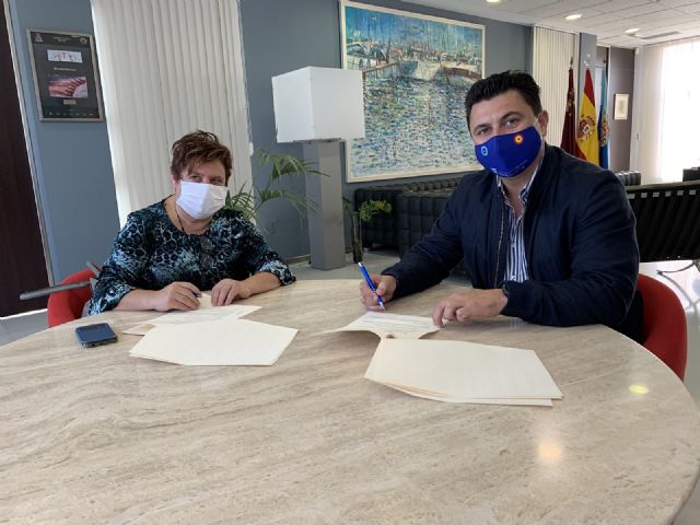 El Ayuntamiento seguirá contando con el asesoramiento de Famdif en materia de accesibilidad