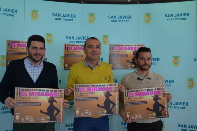 La II Carrera Popular de la Mujer combina tierra y asfalto en su recorrido por el campo de El Mirador