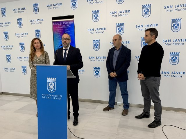 El Conservatorio de San Javier celebra Santa Cecilia sacando la música a la calle