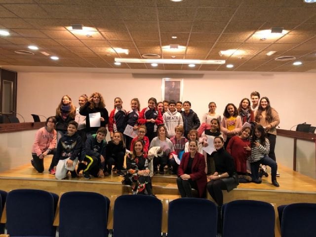 El Pleno del Consejo de  Infancia  y Adolescencia de San Javier debatió sobre igualdad de género, cultura y educación