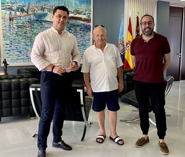 El Ayuntamiento renueva su convenio de colaboración con la asociación 'Amigos del Belén'