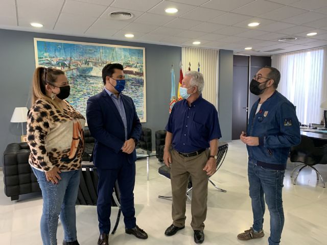 El Ayuntamiento renueva su apoyo al Grupo de Teatro San Javier