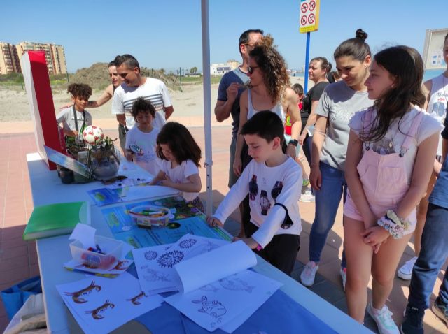 Las concejalías de Turismo y Medio Ambiente dan a conocer los beneficios de la Posidonia oceánica