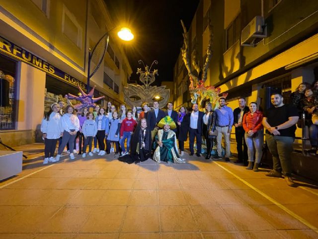 Escultura homenaje 'Al Carnaval de Santiago de la Ribera '