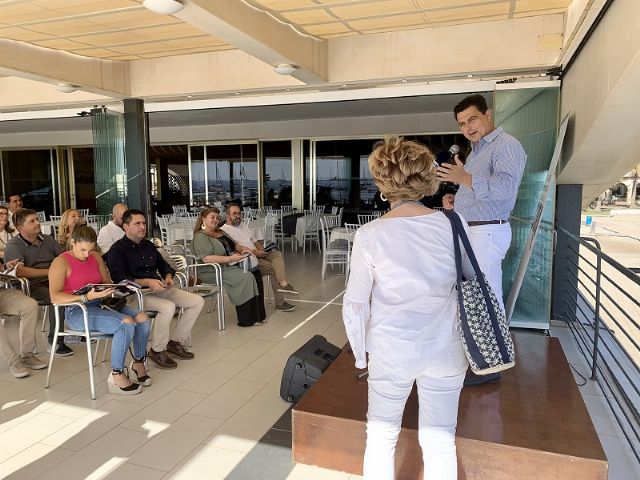 El 'IntTop Mar Menor' se cierra definitivamente con la edición de una revista especial presentada hoy en Santiago de la Ribera