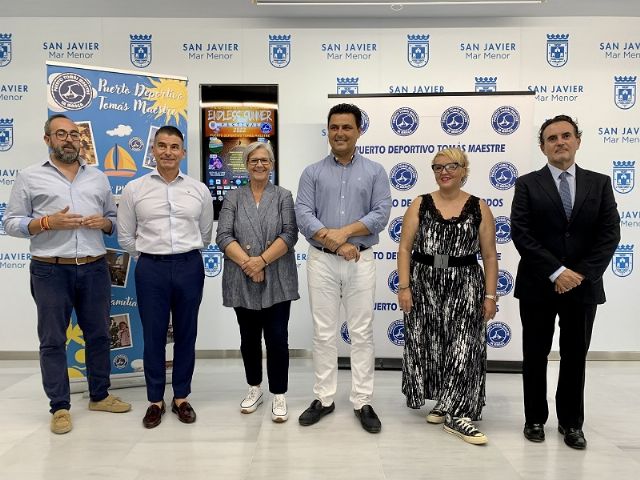 Verano sin fin el puerto deportivo Tomás Maestre, de La Manga del Mar Menor