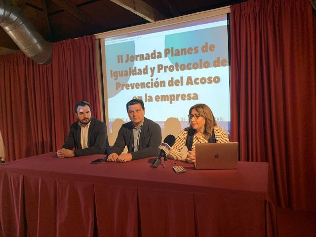 La concejalía de Mujer e Igualdad ayuda a las empresas del municipio a elaborar sus planes de igualdad y protocolos de acoso