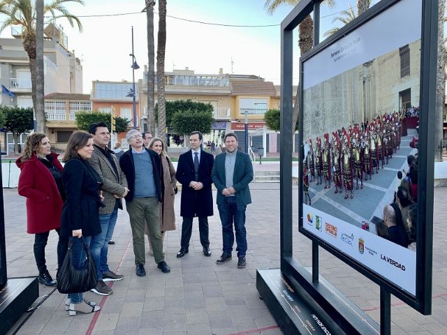 El Nordeste de la Región ocupa la explanada Barnuevo, con la exposición fotográfica 'Viaje a un destino singular'