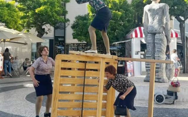 “A la fresca” llenará de situaciones cotidianas y surrealistas el paseo Colón