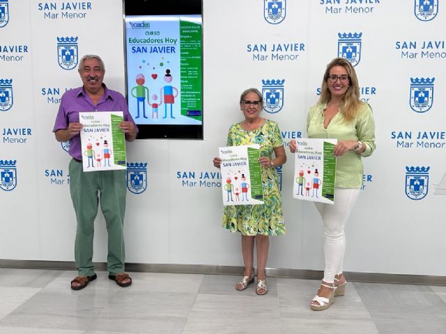 Voades inicia el curso Educadores Hoy en San Javier, dirigido a la salud emocional de los niños y jóvenes