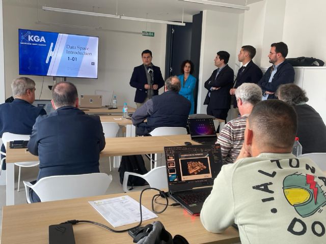El Centro de Negocios acoge un curso del programa CAETRA en San Javier