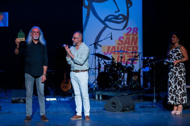 Jazz San Javier corona a Carles Benavent en una noche para el recuerdo