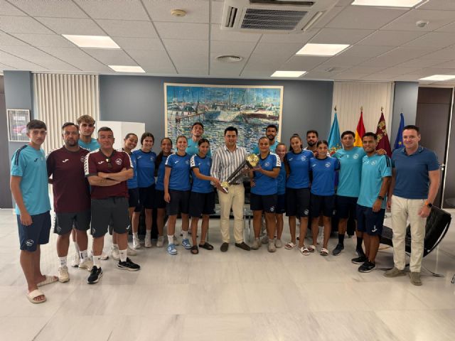 El Playas de San Javier celebra en la Alcaldía una temporada histórica