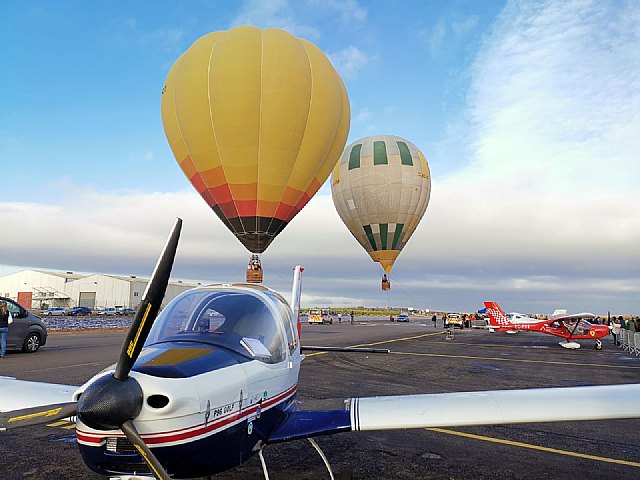 El aeródromo Los Garranchos acogió ayer el Día Aeronáutico