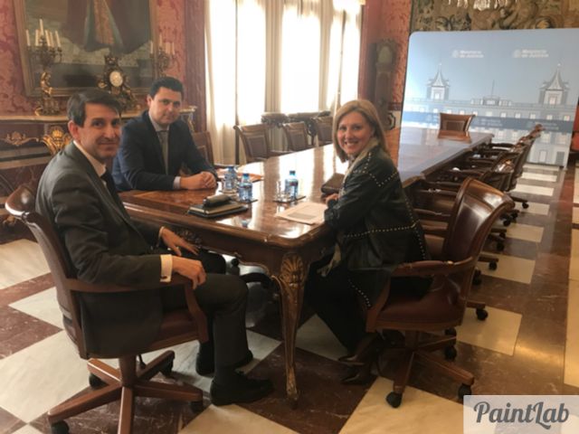 El Alcalde demanda en Madrid mejoras para los Juzgados de San Javier