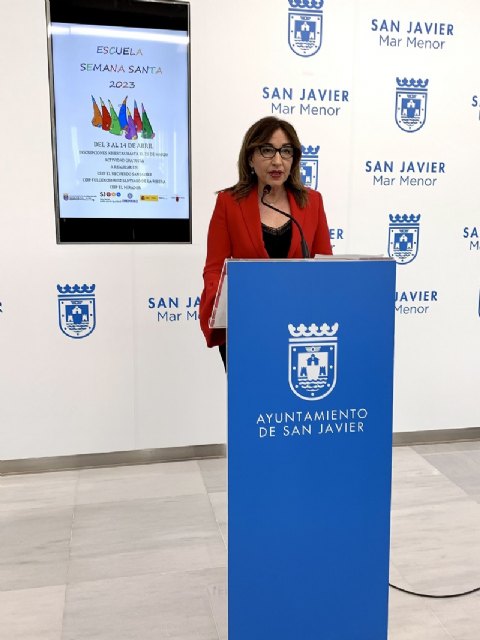 San Javier pone en marcha una Escuela de Santa para facilitar la conciliación familiar durante las vacaciones