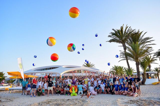 Vuelve a La Manga el Seonthebeach , el úncio  congreso sobre marketing digital al que se puede asistir en bañador